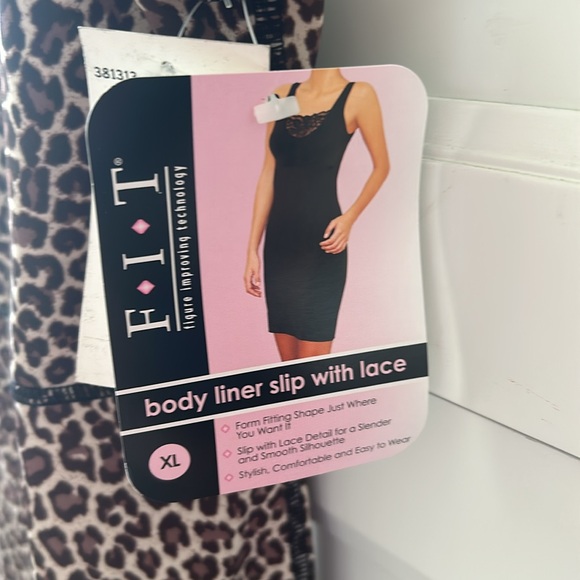 Slip - Picture 3 of 3